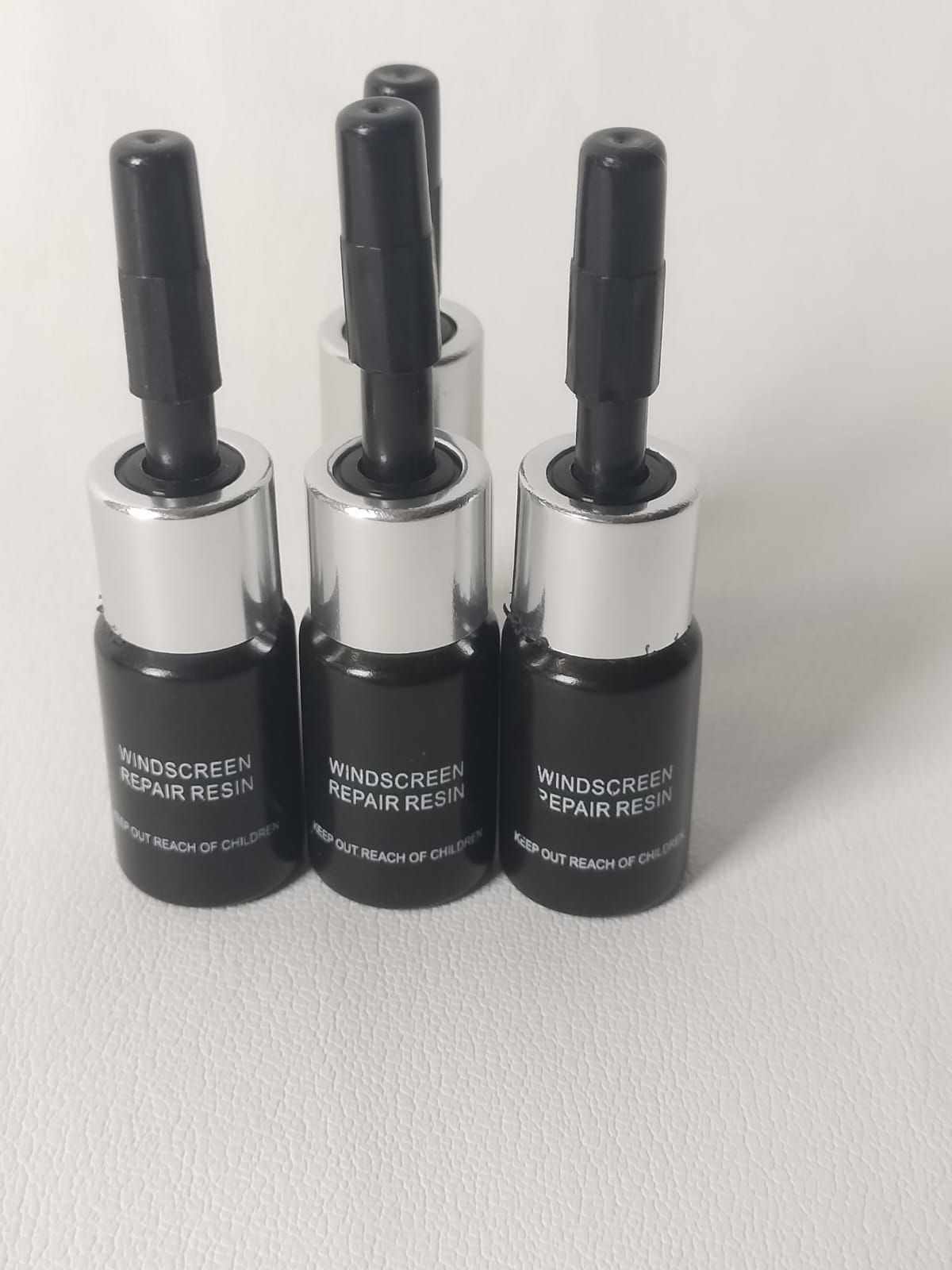 Glass Crack Nano Repair Fluid For Car Windshield – Quick, Easy, And Effective Solution To Repair Cracks, Chips, And Scratches Instantly